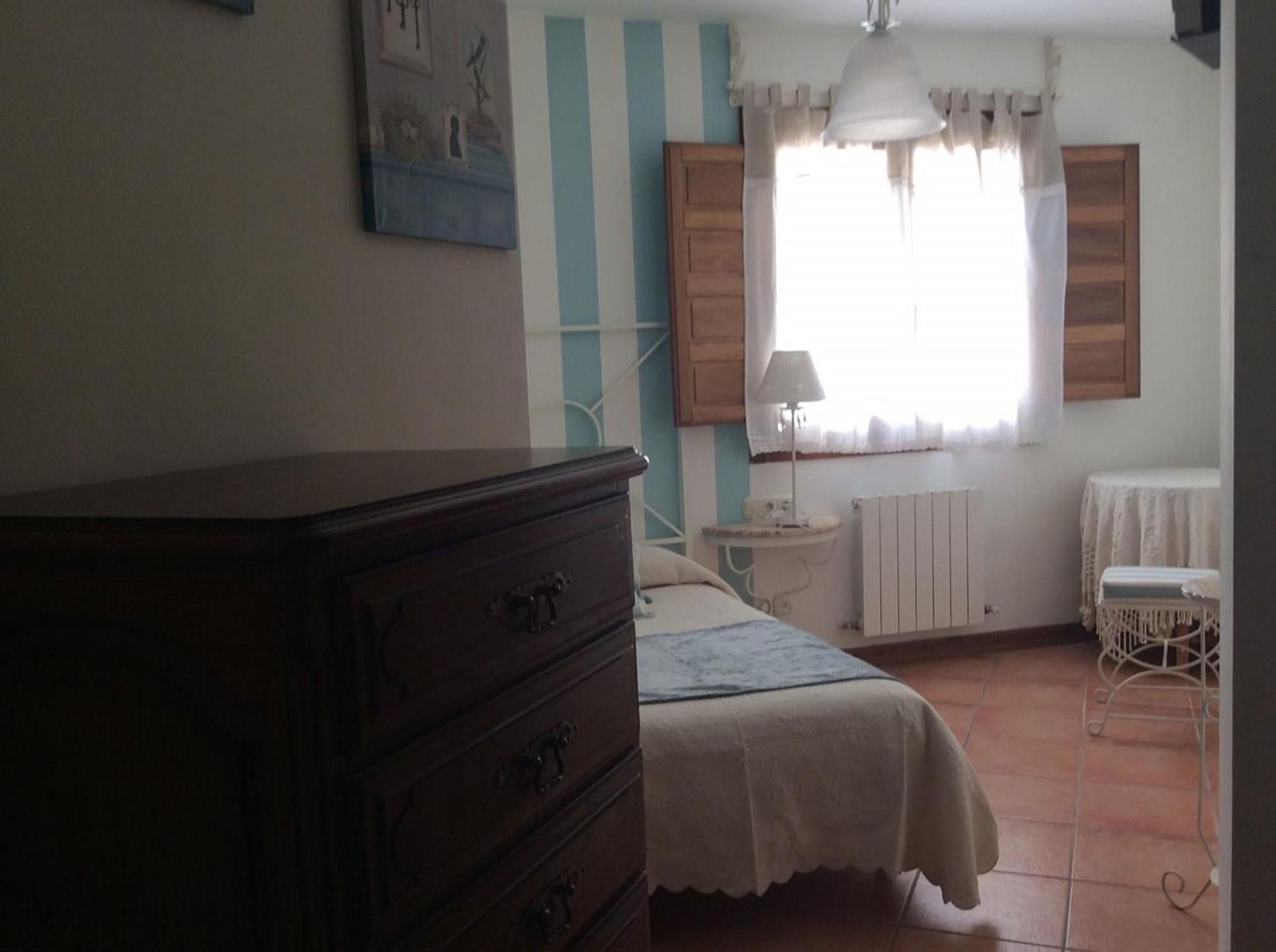 Hotel Rural Los Roturos Maestu Zimmer foto
